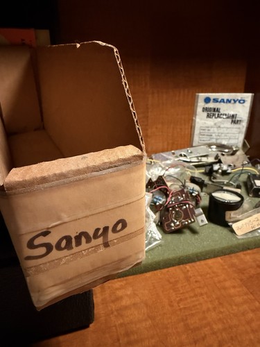 Sanyo turntable parts lot from - turntable,