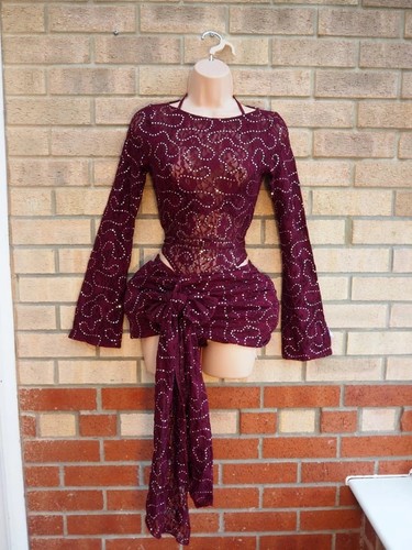 Sorelle purple floral lace