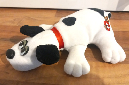 Pound puppies black white - pound,