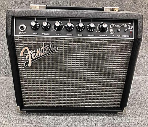 Fender champion guitar - fender, ii