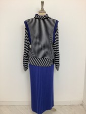 Vintage 80s Medici Sport suit knitted stripe monochrome 2 piece skirt jumper #V3