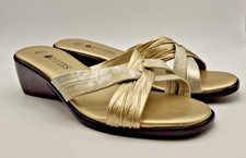 Pavers metallic open toed - metallic,