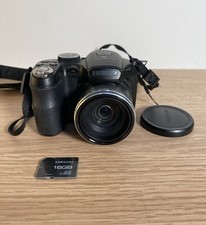 Fujifilm FinePix S2960 14.0MP Digital Bridge Camera 18x Zoom with 16GB SD Card