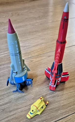Thunderbirds action figures - thunderbirds,
