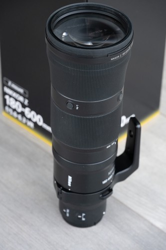 Nikon 180 600mm 6 - z, f5.6-6.3