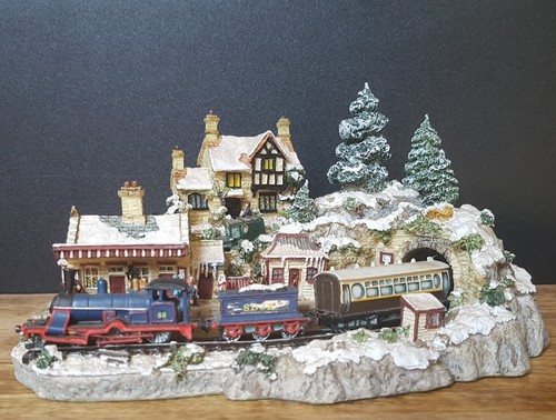 Scale gauge locomotive - scale,