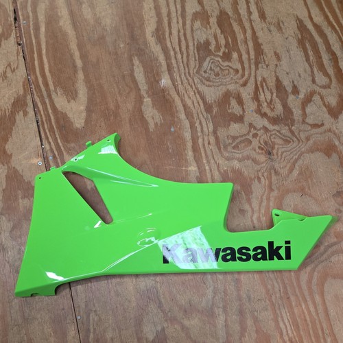 Left lower fairing green - left,