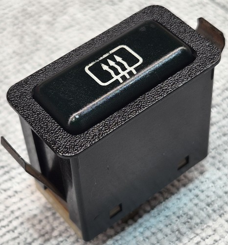 Bmw e28 e30 heated rear - rear, screen