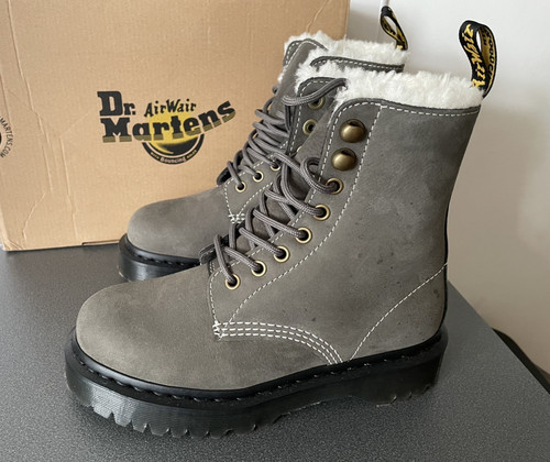 Martens boots size 4 - boots,