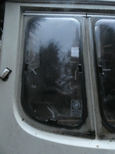 Caravan window swift - caravan, window,swift