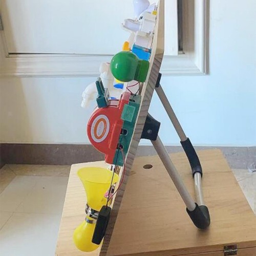 Busy motor skill - motor, board