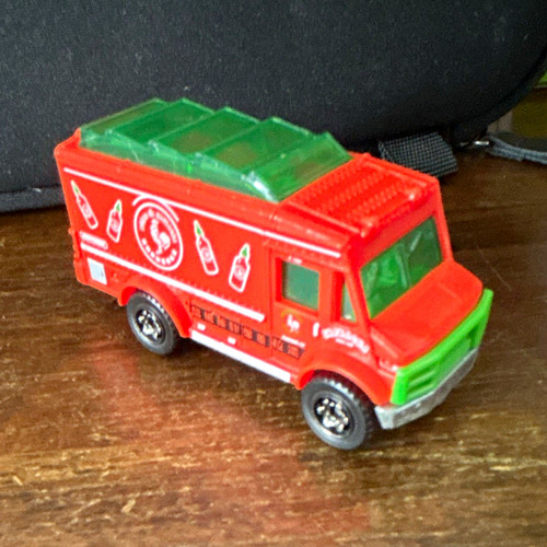2014 matchbox chow wagon - 2014,