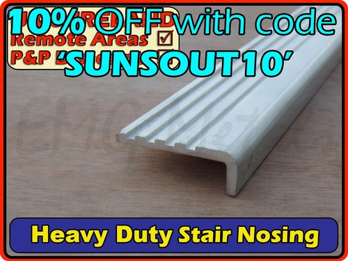 Aluminium right angle section - right,