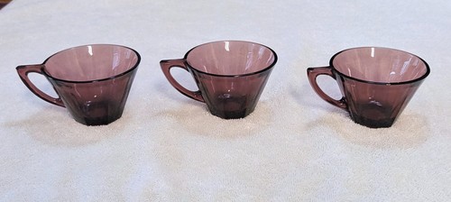 Vtg hazel atlas tea - hazel,