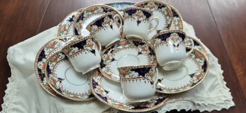 Pretty vintage wetley china - pretty,