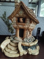 Pendelfin Large House. Big House.Hand painted in Burnley England. Used.