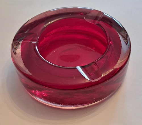 Whitefriars 9665 ruby - ruby, ashtray