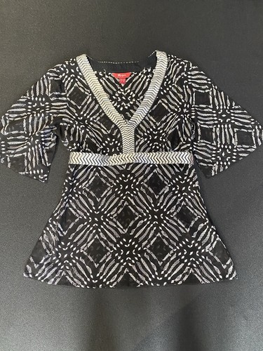 Monsoon size black and - 8,