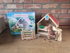 Sylvanian Families Stable and