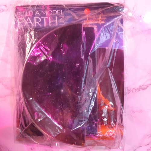 Eaglemoss build model - eaglemoss, a
