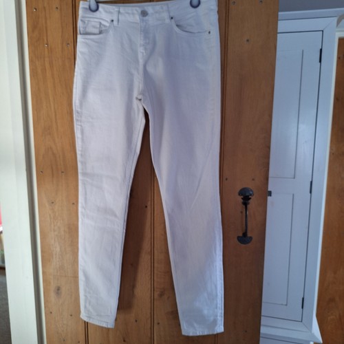 The white company - white,