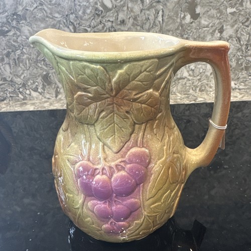 Vintage majolica style ceramic - style,