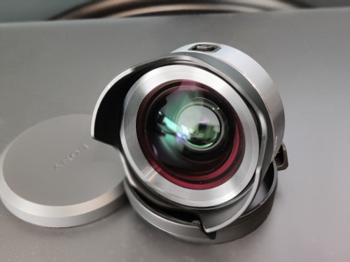 Sony ultra wide converter - wide,