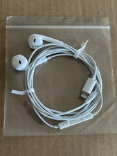 Genuine Apple A1748 Lightning EarPods (upto iPhone 14) Earphones Headphones (A)