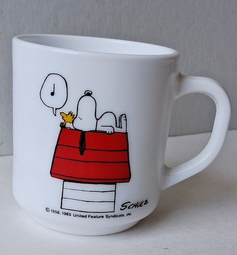Vintage snoopy milk glass mug - milk,