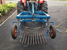 Single Row Potato Lifter