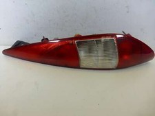 FORD MONDEO ESTATE 2001-2005 REAR/TAIL LIGHT (DRIVER/RIGHT SIDE) 