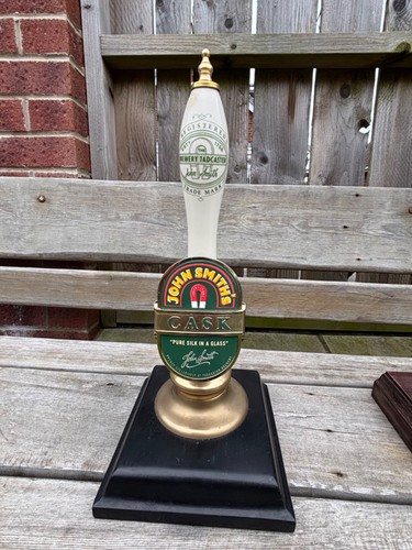 Vintage john smiths hand - john,