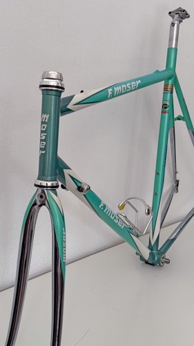 Vintage 1992 moser leader - vintage,