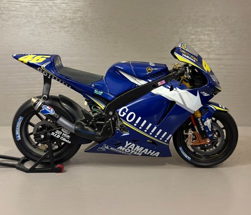 Minichamps valentino rossi - rossi, #46