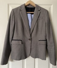 Tweed style , brown jacket