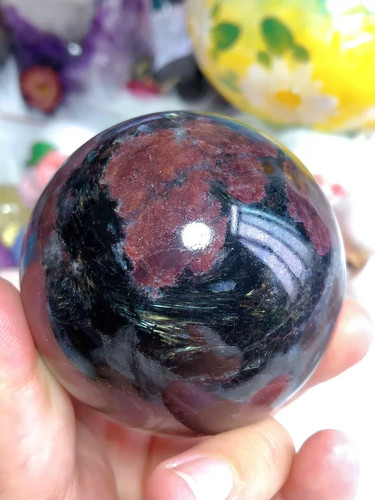 Fireworks garnet sphere - garnet,