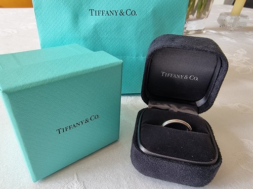 Platinum tiffany co classic - tiffany, &