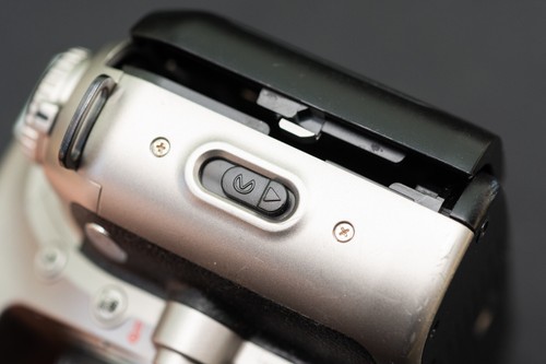 Nikon n75 f75 n55 f55 - f55, back