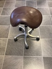 Hydraulic Saddle Stool –