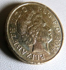 2014 - RARE £1 ONE POUND COIN - SHIELD OF THE ROYAL ARMS