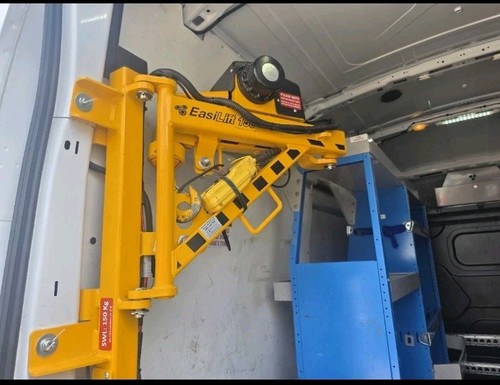 Easilift 150kg van - van, hoist