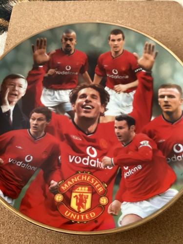Manchester united official - united,
