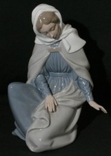 Vintage Nao by Lladro Figure Figurine - Nativity Scene Mary - 7 1/2"