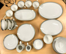 Vintage Rosenthal Gala Blue Gold Dinner Tea Set Porcelain 30 Piece + 5 Darker