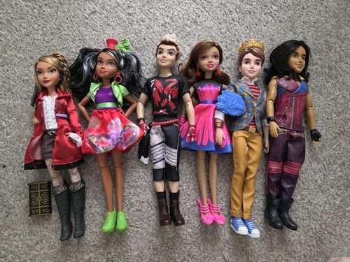 Disney descendants dolls - 6,