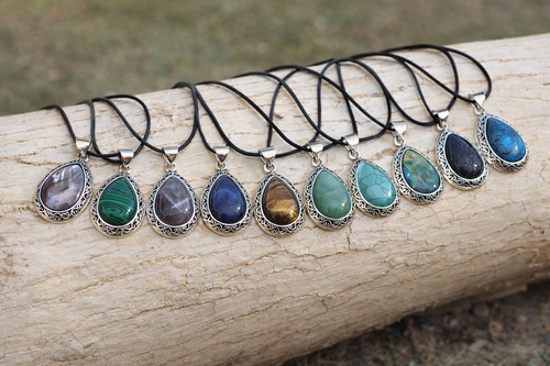 Vintage style teardrop - style,