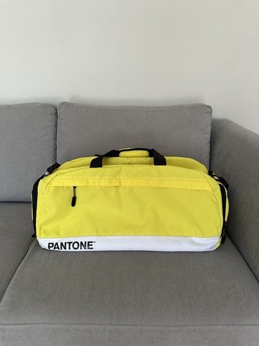 Pantone yellow travel - pantone,