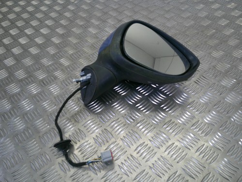 Ford fiesta titanium door - titanium, x