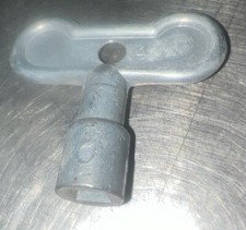 Wall hydrant key - 1/4”, nos