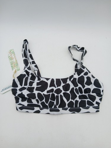Wolf whistle white - whistle, giraffe